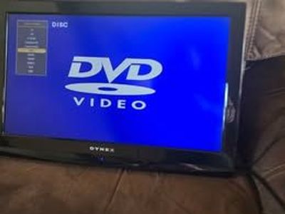 26" Like New TV with DVD Combo w/Wall Mount, remote & users manual