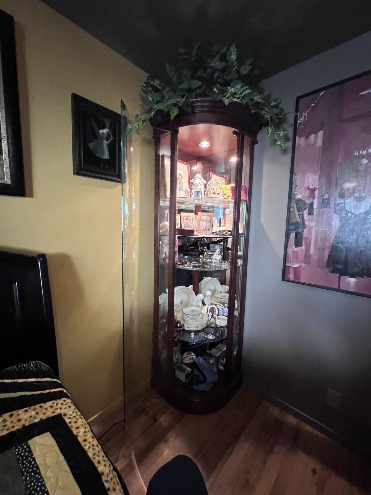 Beautiful Corner Curio Cabinet With Glass Shelves