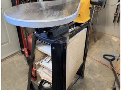 Scroll Saw with Stand Dewalt