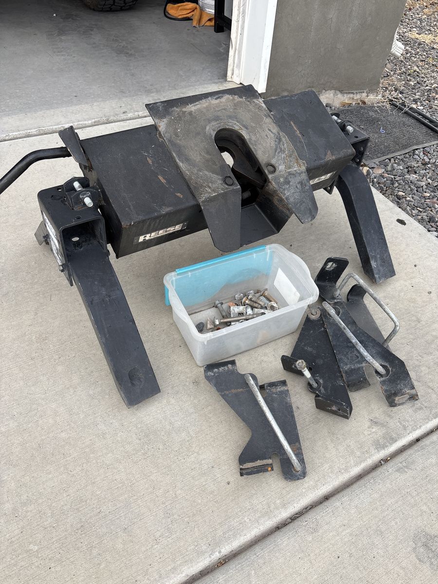 14K Fifth Wheel Hitch