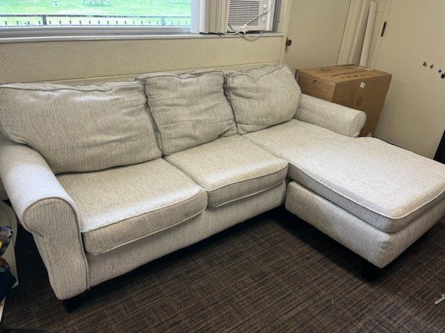 Fabric Sectional Sofa with Reversible Chaise - Comfortable & Versatile Seating