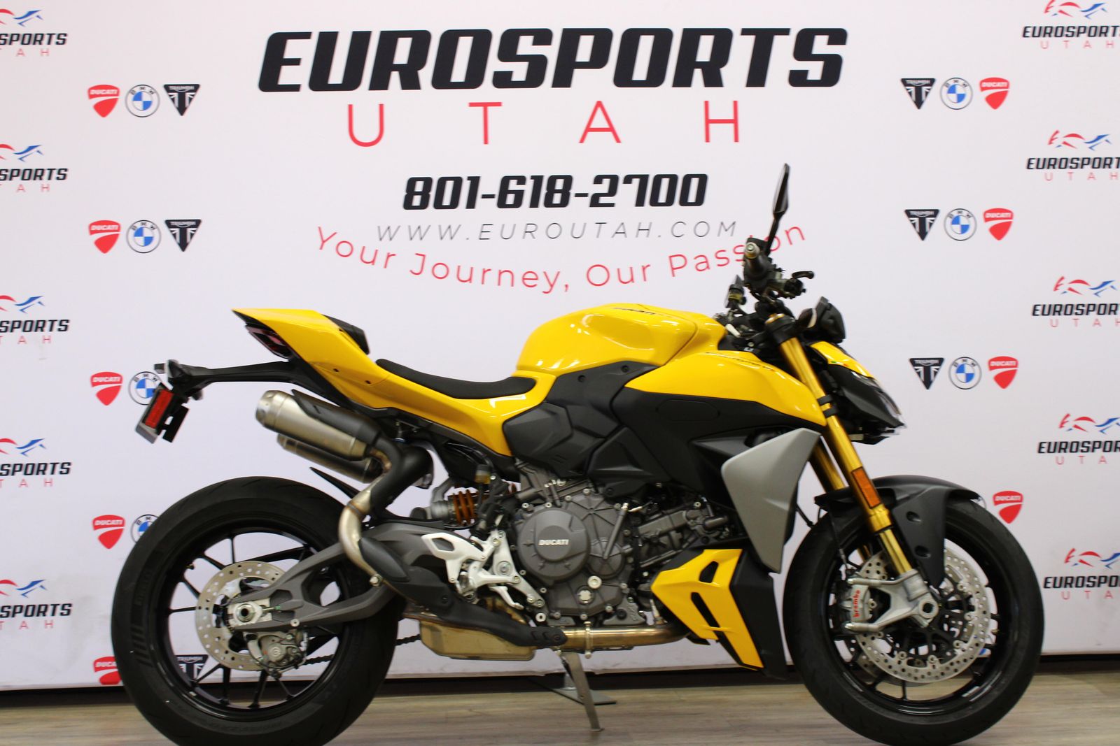2026 Ducati Streetfighter V2