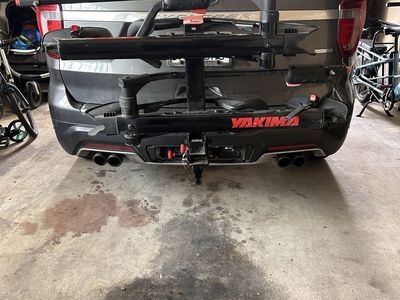 Yakima Holdup 2-Bike Tray-Style Hitch Rack for 2" Receiver - 60lbs/bike E-Bike Ready