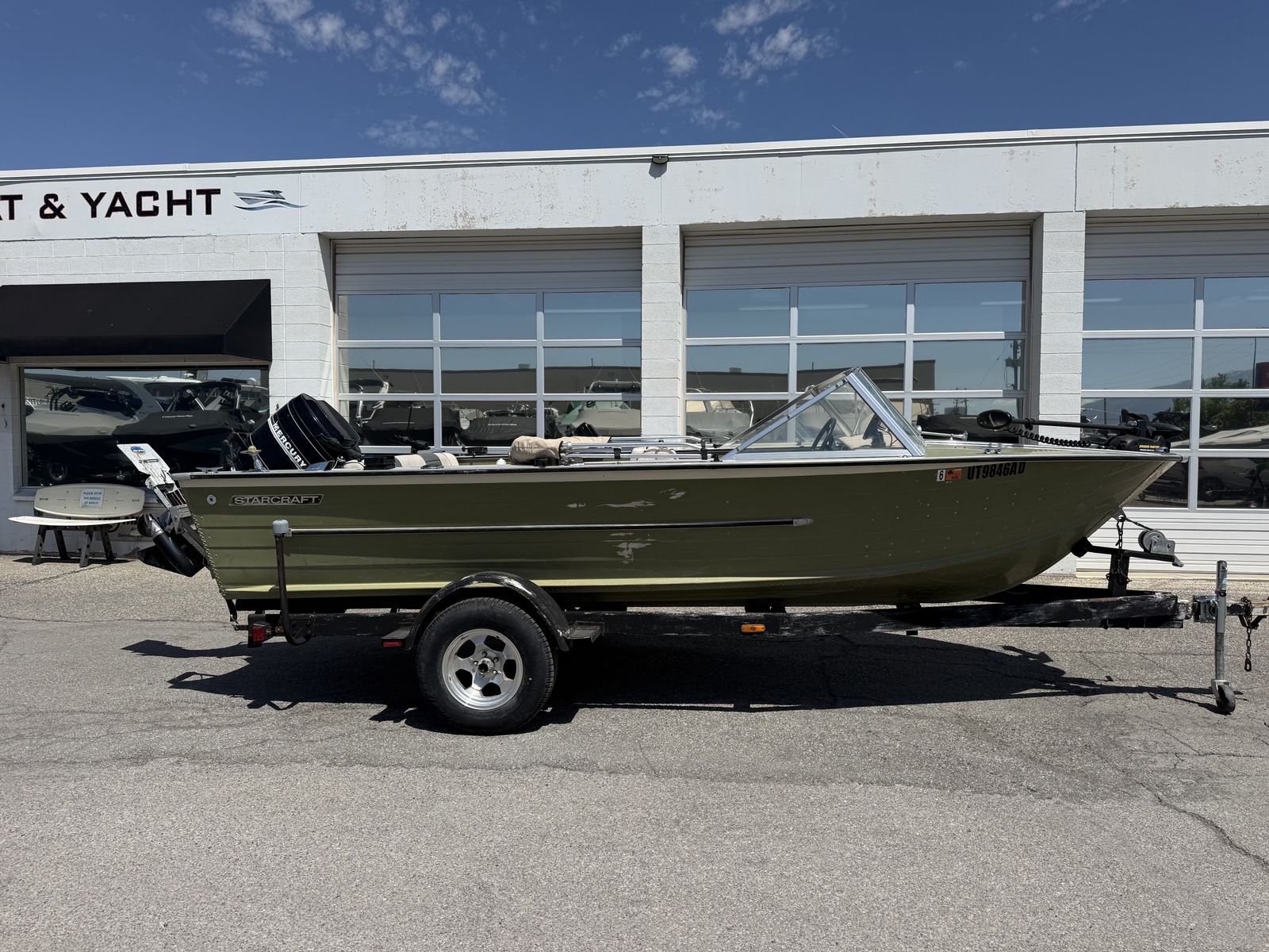 1972 18' Starcraft Holiday Aluminum Fishing Boat
