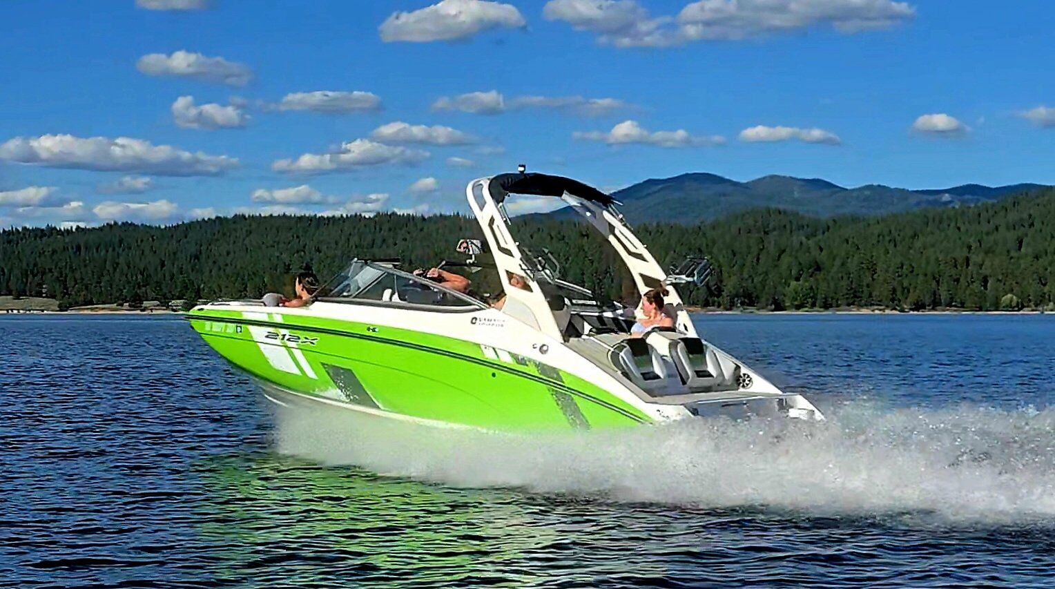 2021 Yamaha 212x Wake Boat