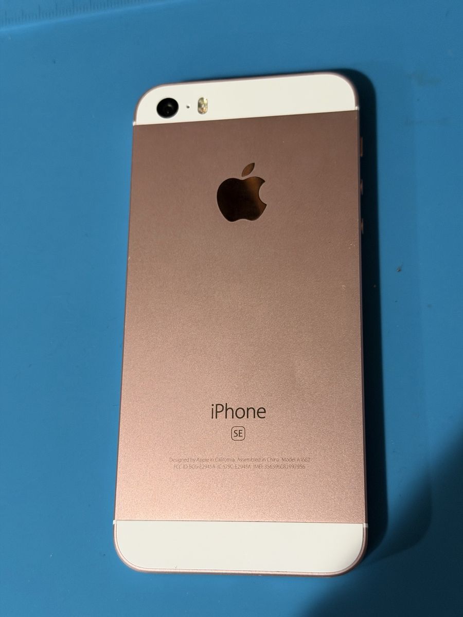 iPhone SE Rose Gold - Parts / Repair