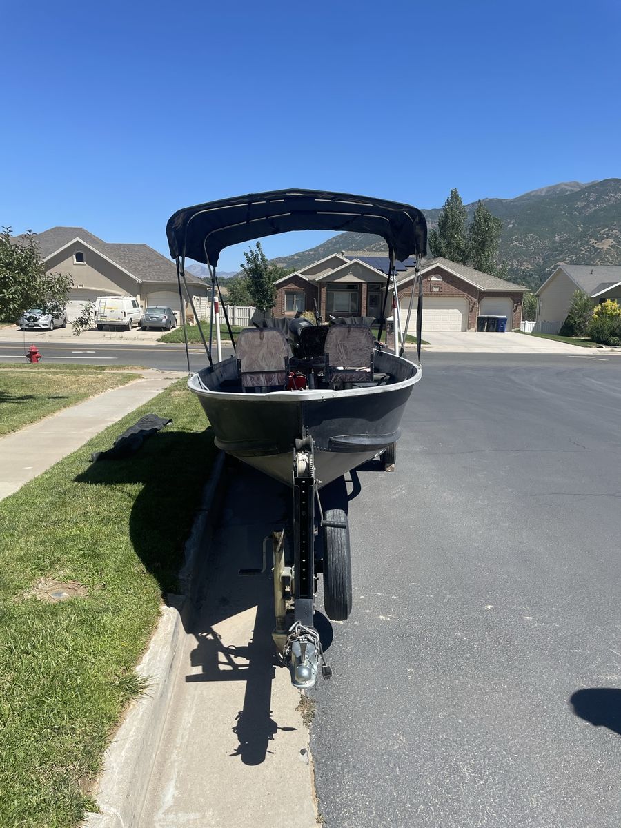 2013 16’ Alumacraft boat, trailer, motor for sale