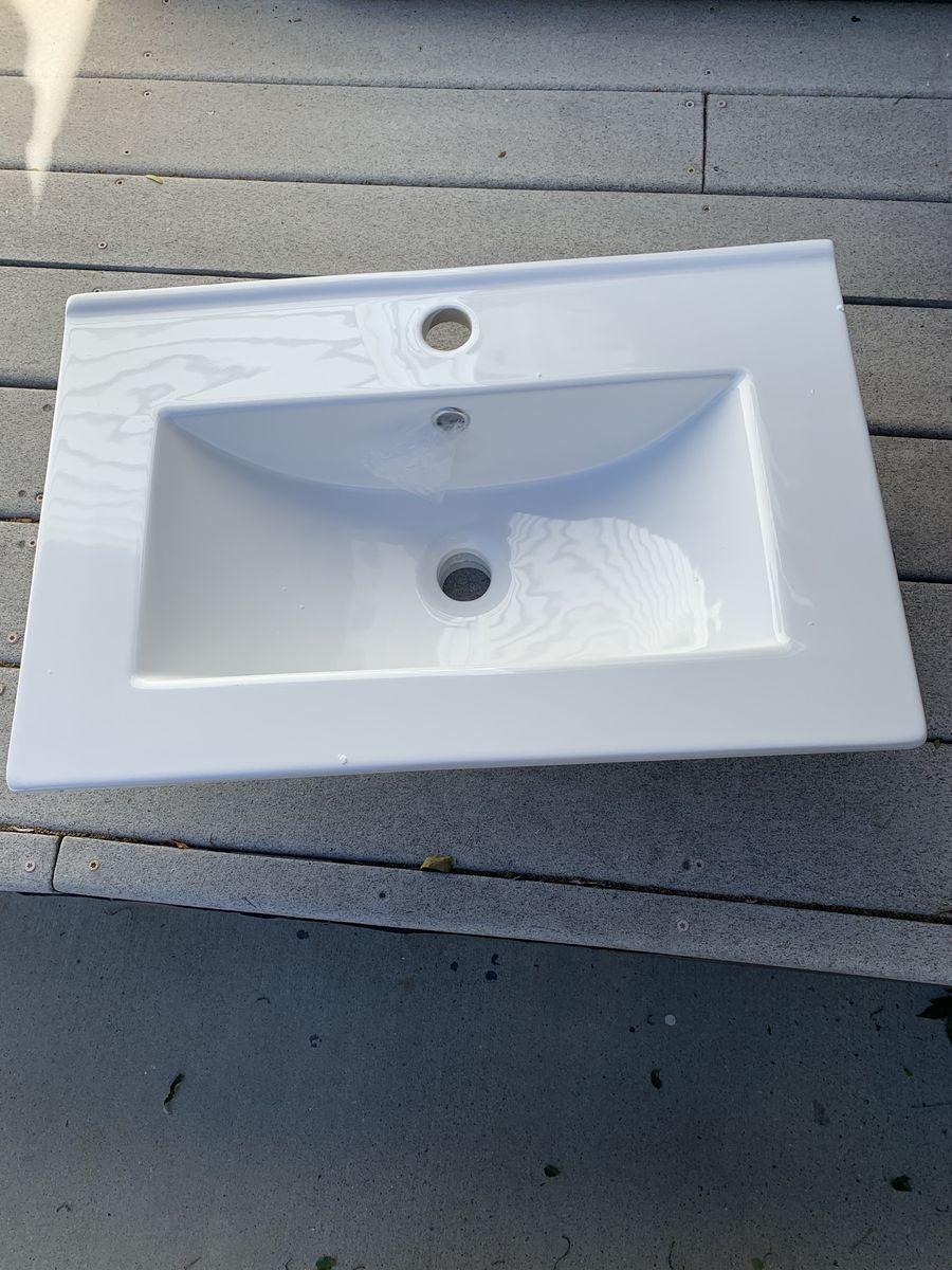 Vanity sink