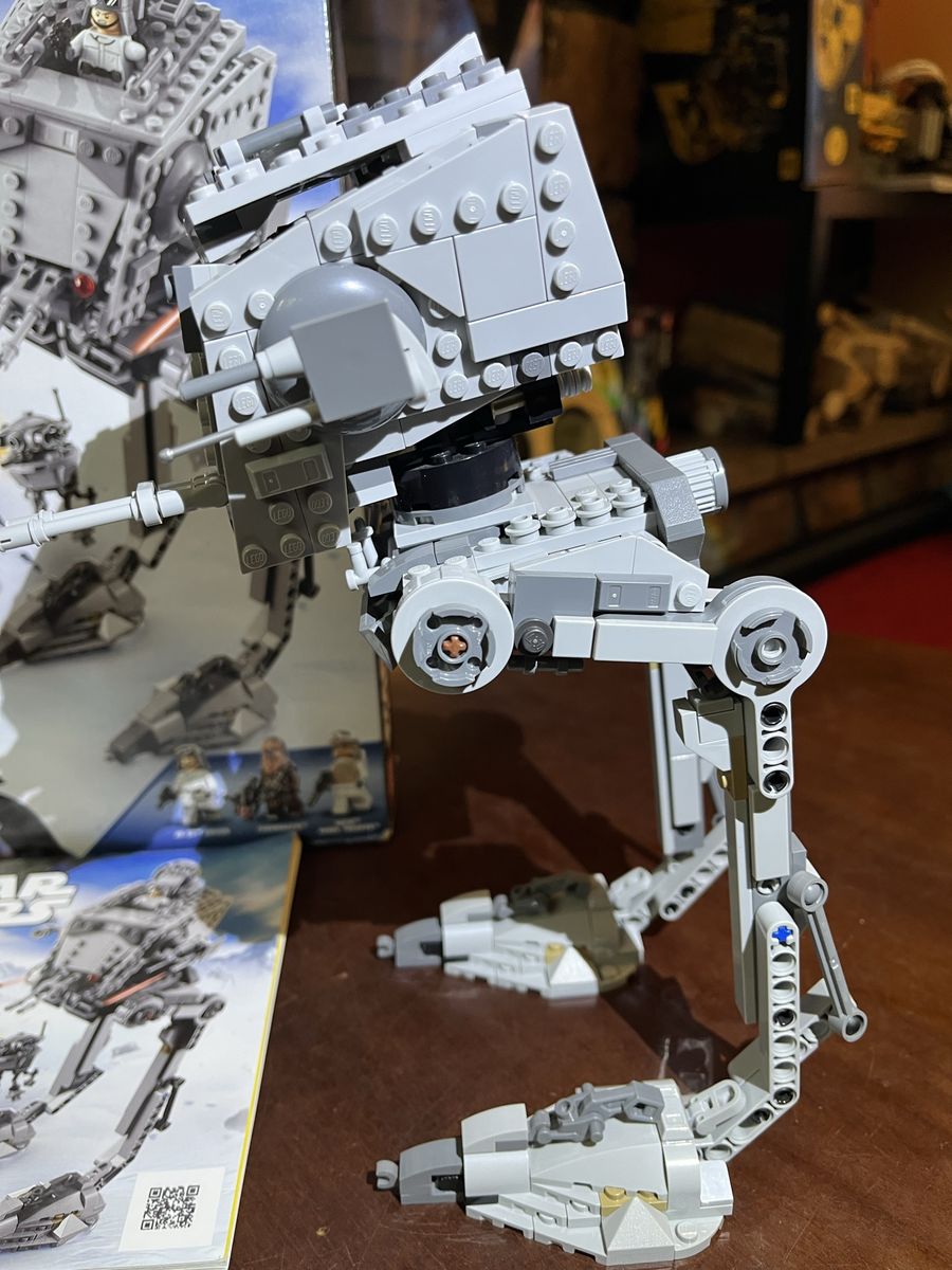 Main image 4