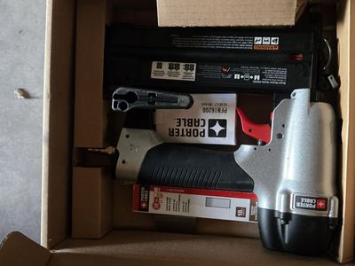 Porter Cable 18-Gauge Pneumatic Brad Nailer BN200C
