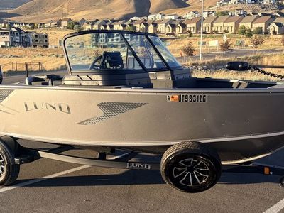 2025 LUND ADVENTURE S