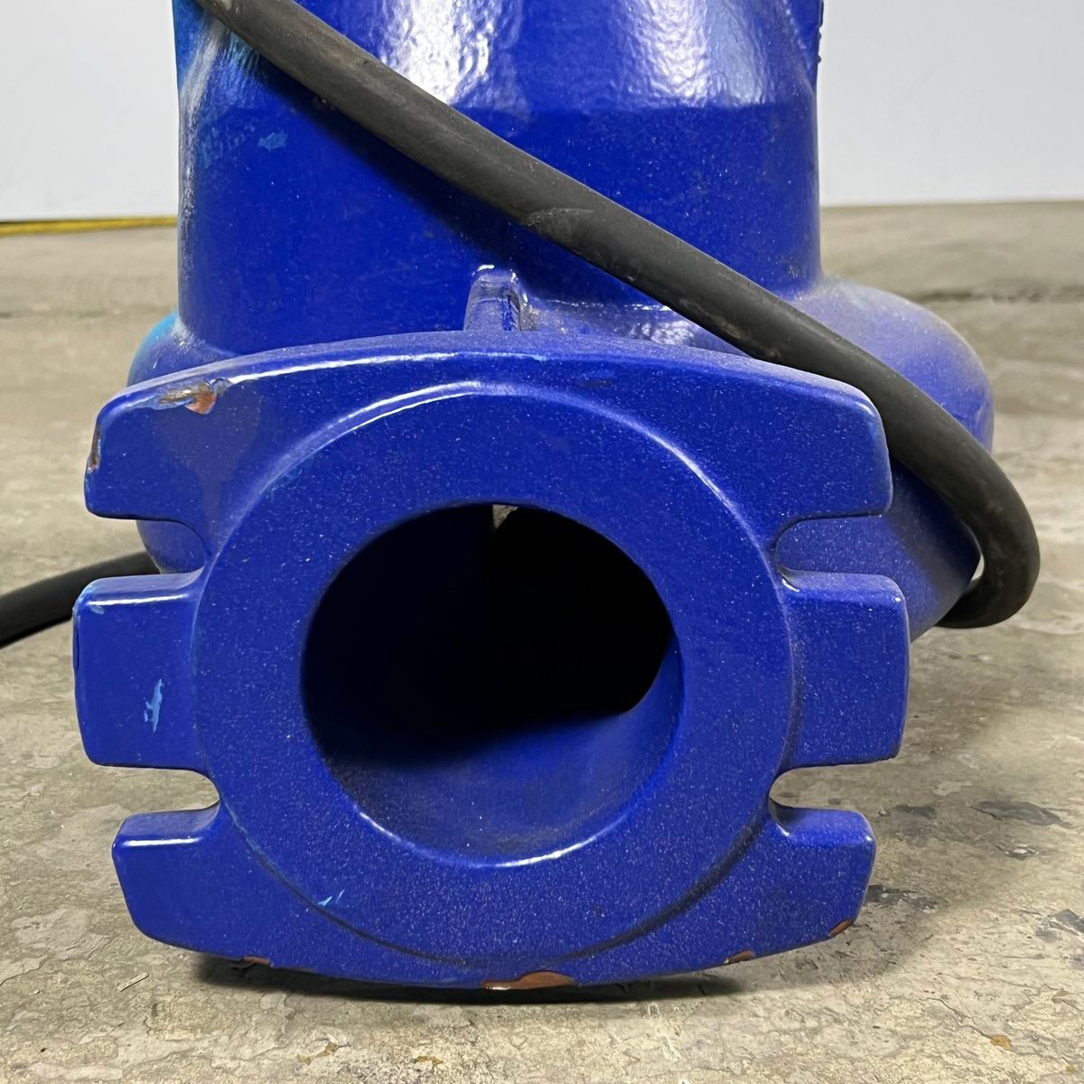 Main image 4