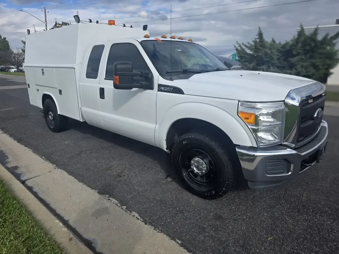2015 Ford F-350 Super Duty Lariat