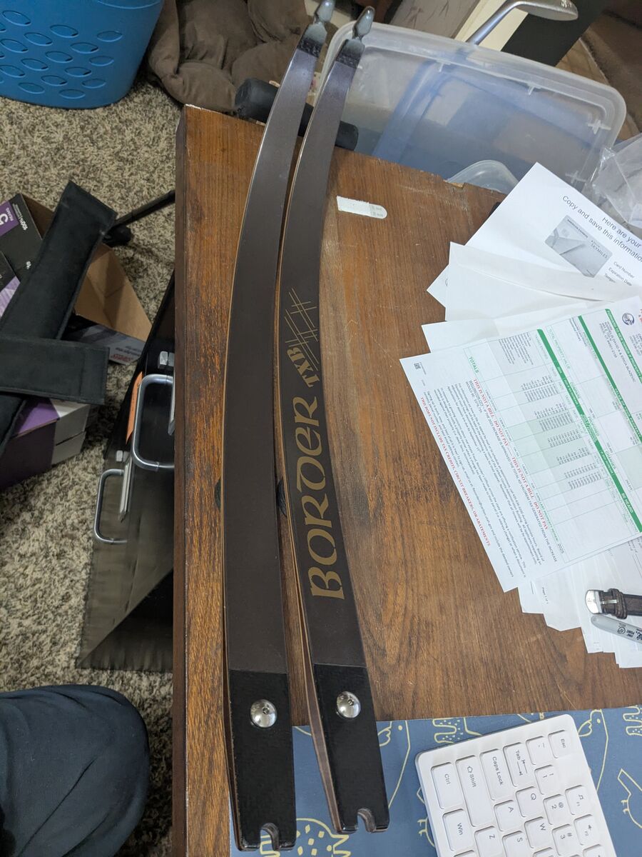 Border TXB ILF limbs 44# longs