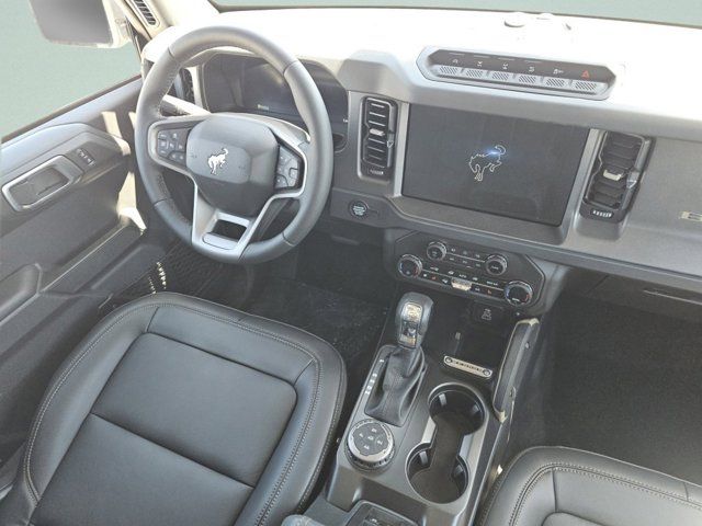 Main image 30