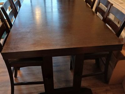 Solid wood dining table w/6 padded chairs