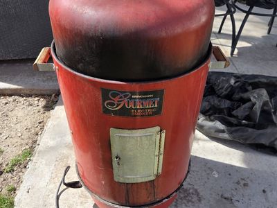 Brinkman Gourmet Electric Smoker
