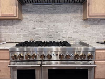 JennAir RISE™ 48" DUAL-FUEL PROFESSIONAL RANGE “Used like New”