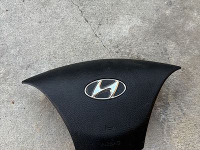 Hyundai Elantra and Hyundai I30 air bag