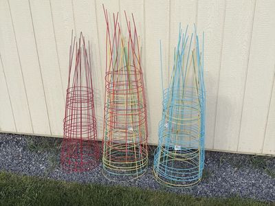 Lot Of Tomato Cages