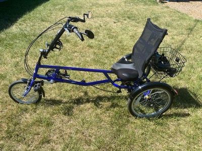 Sun Seeker EZ-Tri Classic recumbent trike
