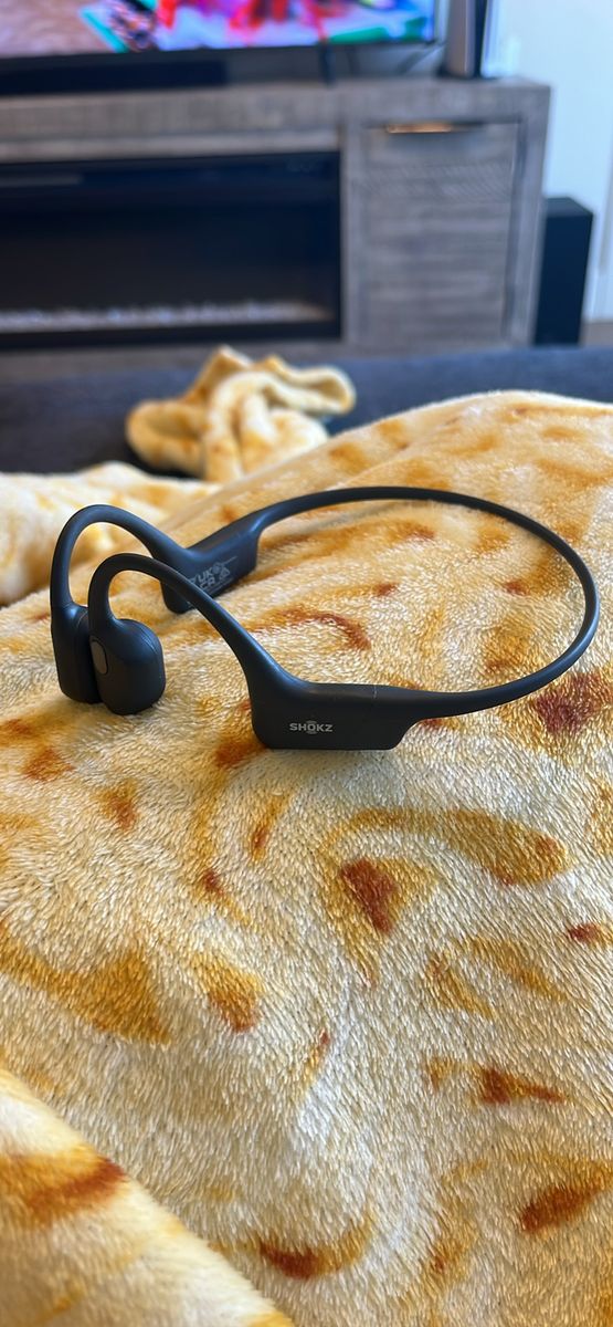 Shokz open run headphones