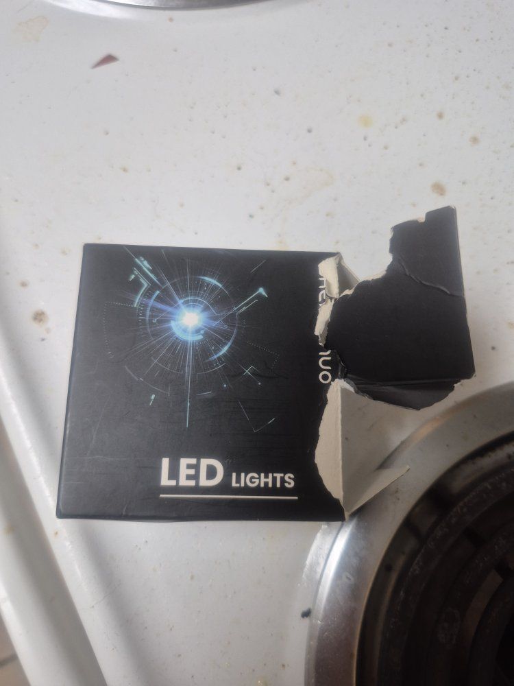 7000 led yellow headlight bulb