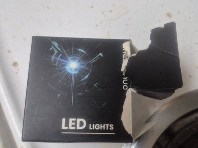7000 led yellow headlight bulb