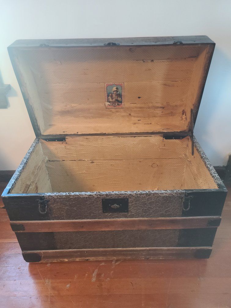 Main image 11