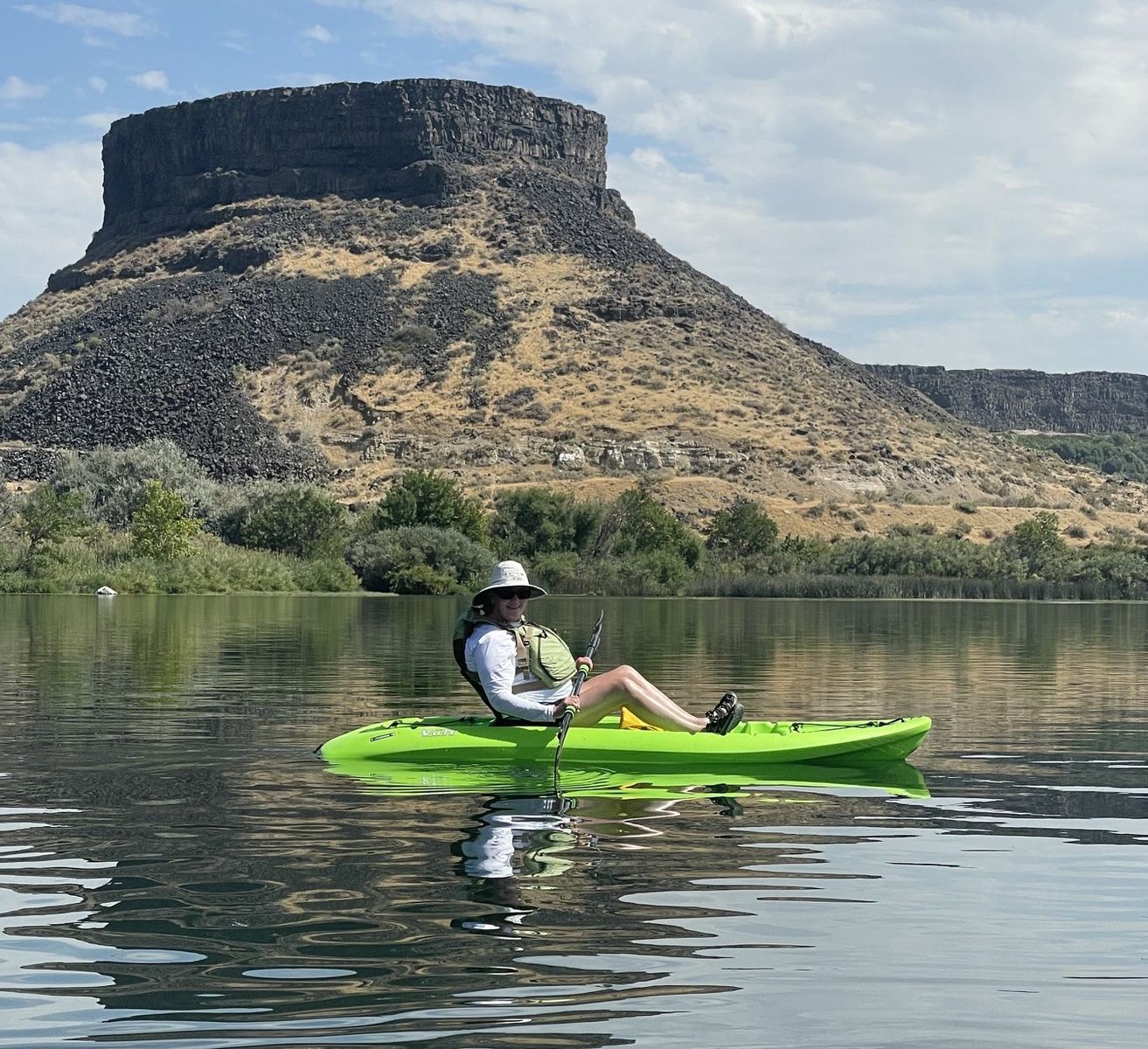 Lifetime Volt 85 Sit-On-Top Kayak (Paddle Included)