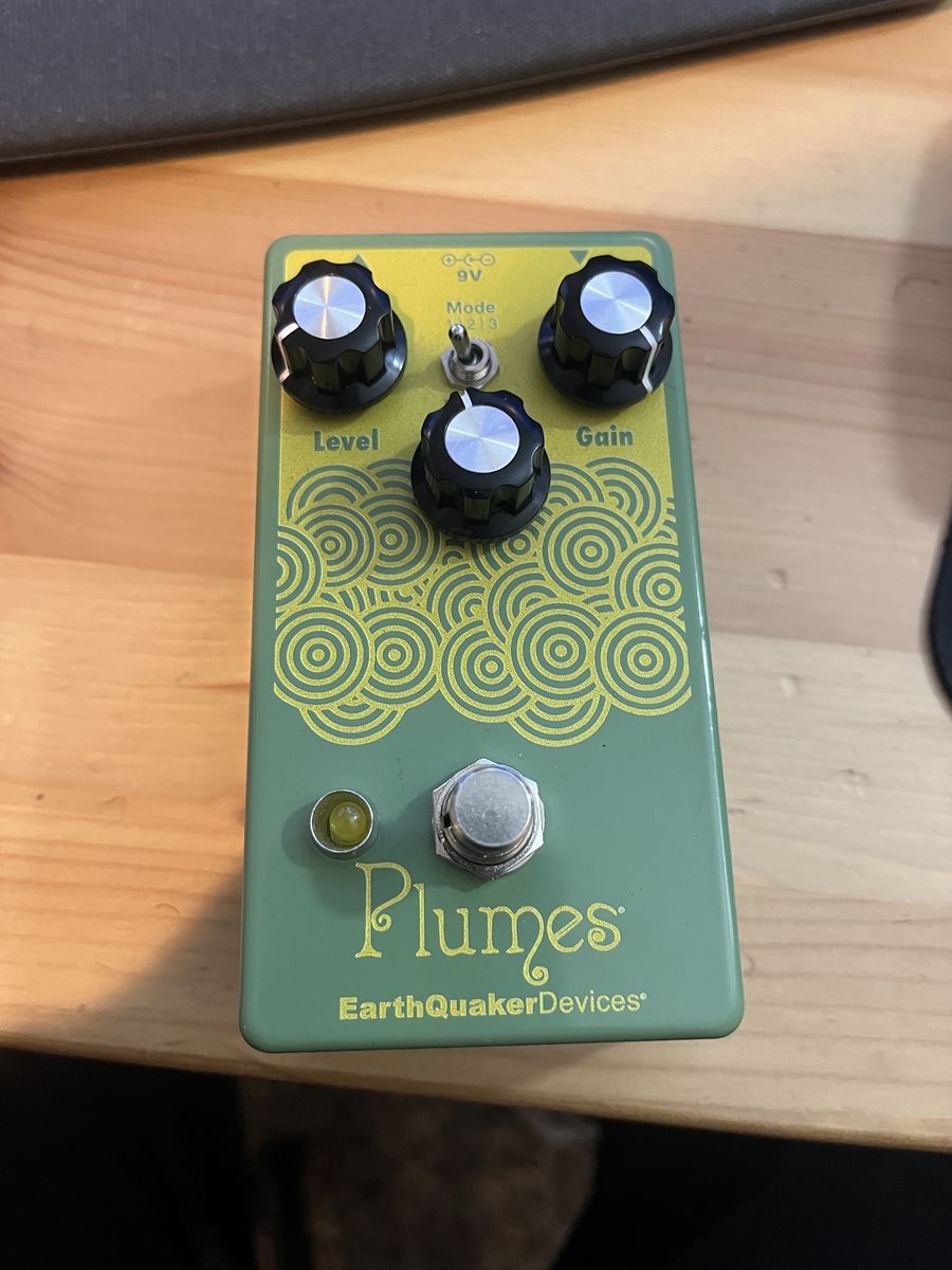 Earthquaker Plumes OD pedal