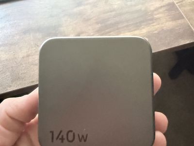Ugreen charging block 140 watts