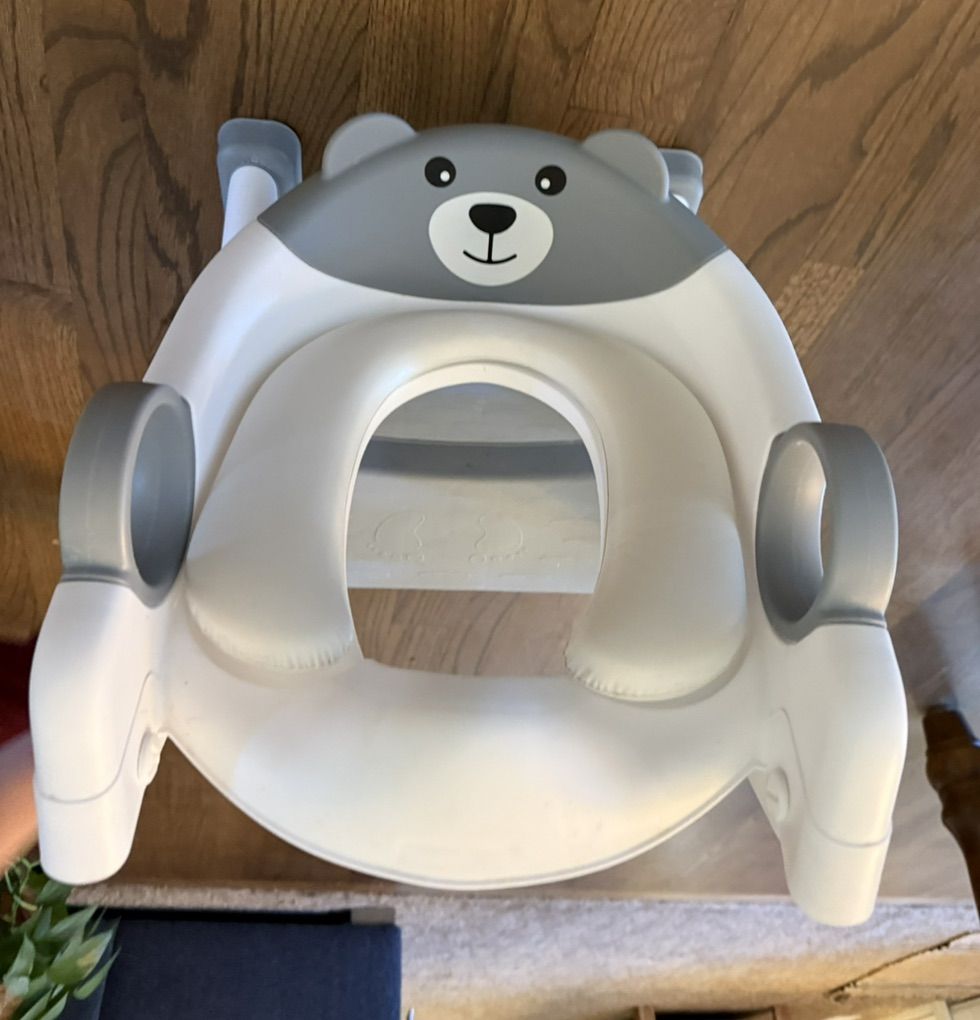 Toddler Bear Potty Seat/Step-Stool all-in-one