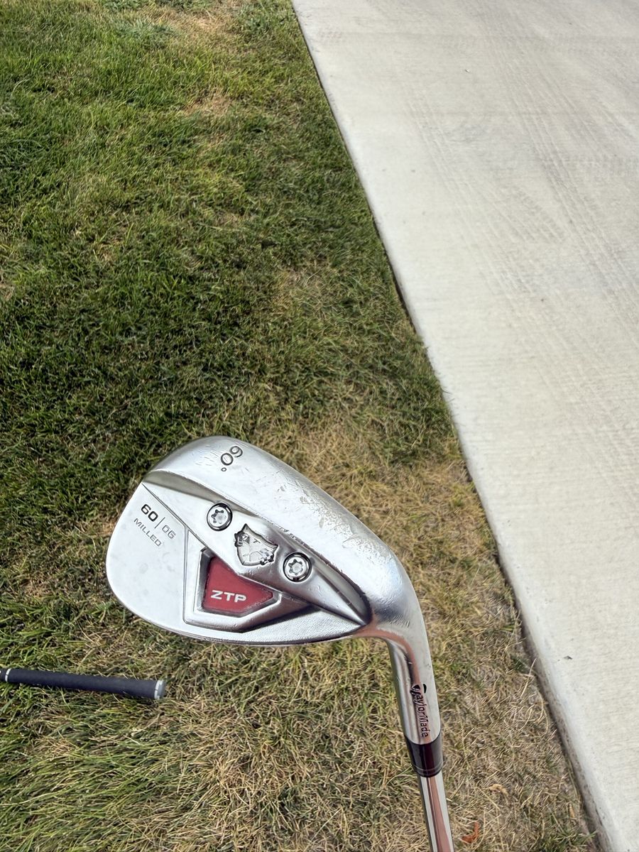 TaylorMade 60 Degree Milled Wedge Right Handed Golf Club