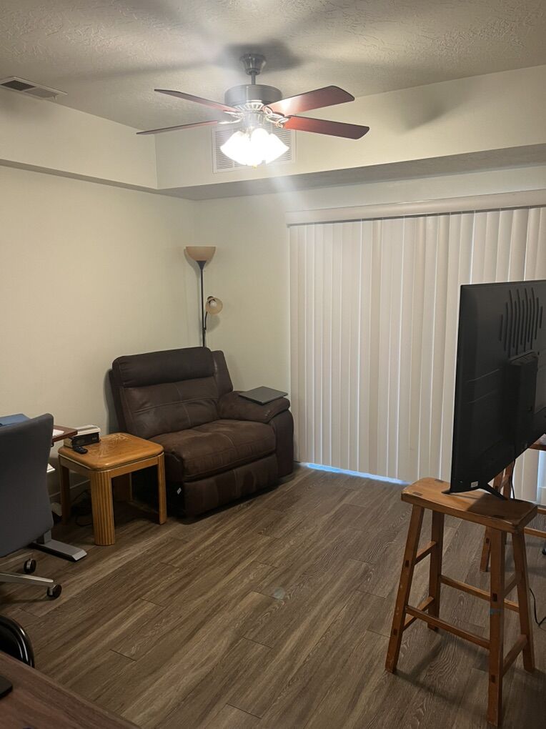 1 Bed / 1 Bath Apartment — Downtown SLC