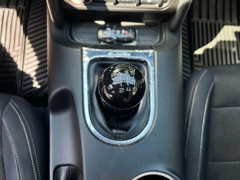 Main image 30