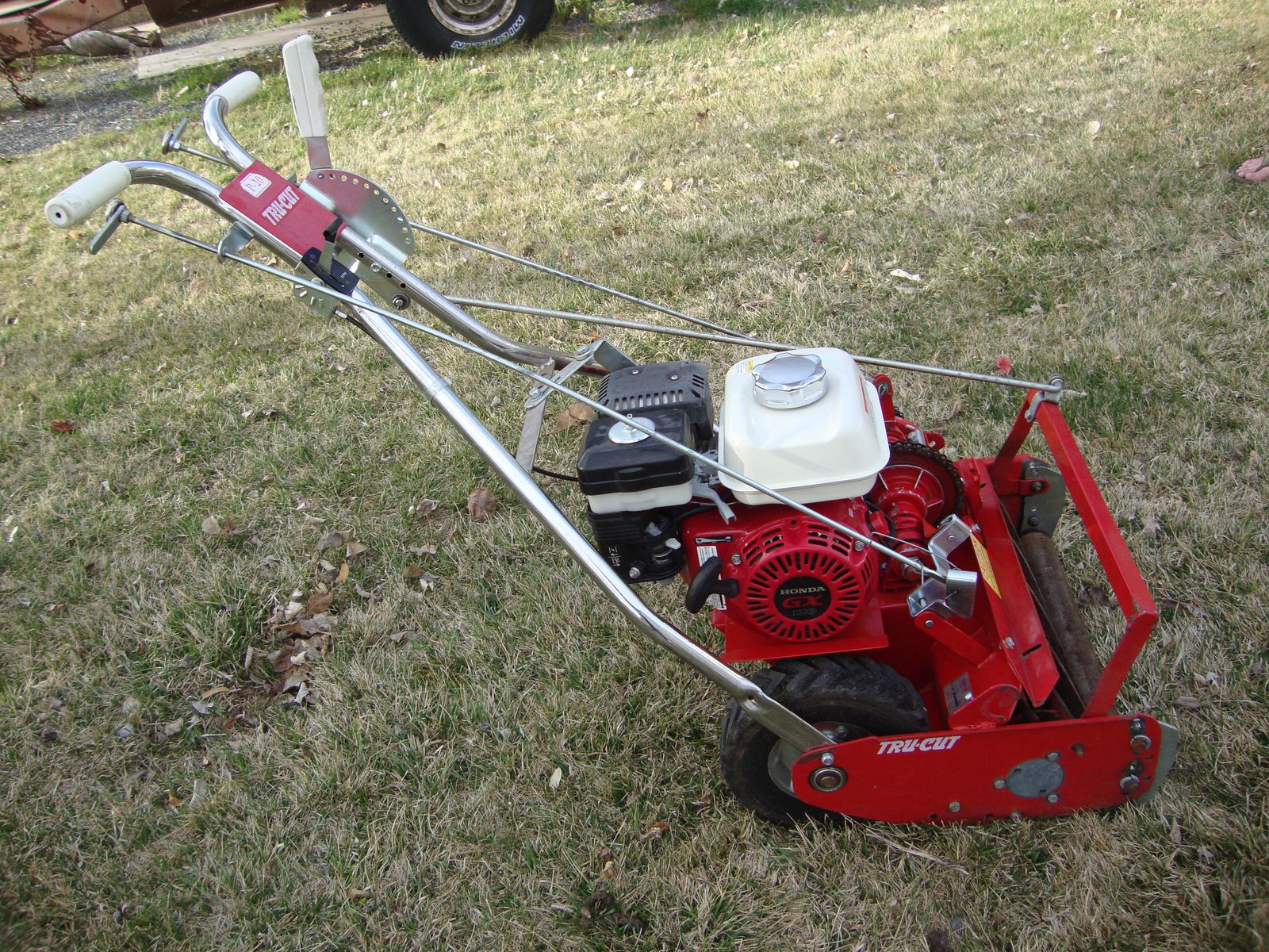 Tru-Cut P-20 Walk Behind Reel Lawn Mower with Honda GX120 Motor
