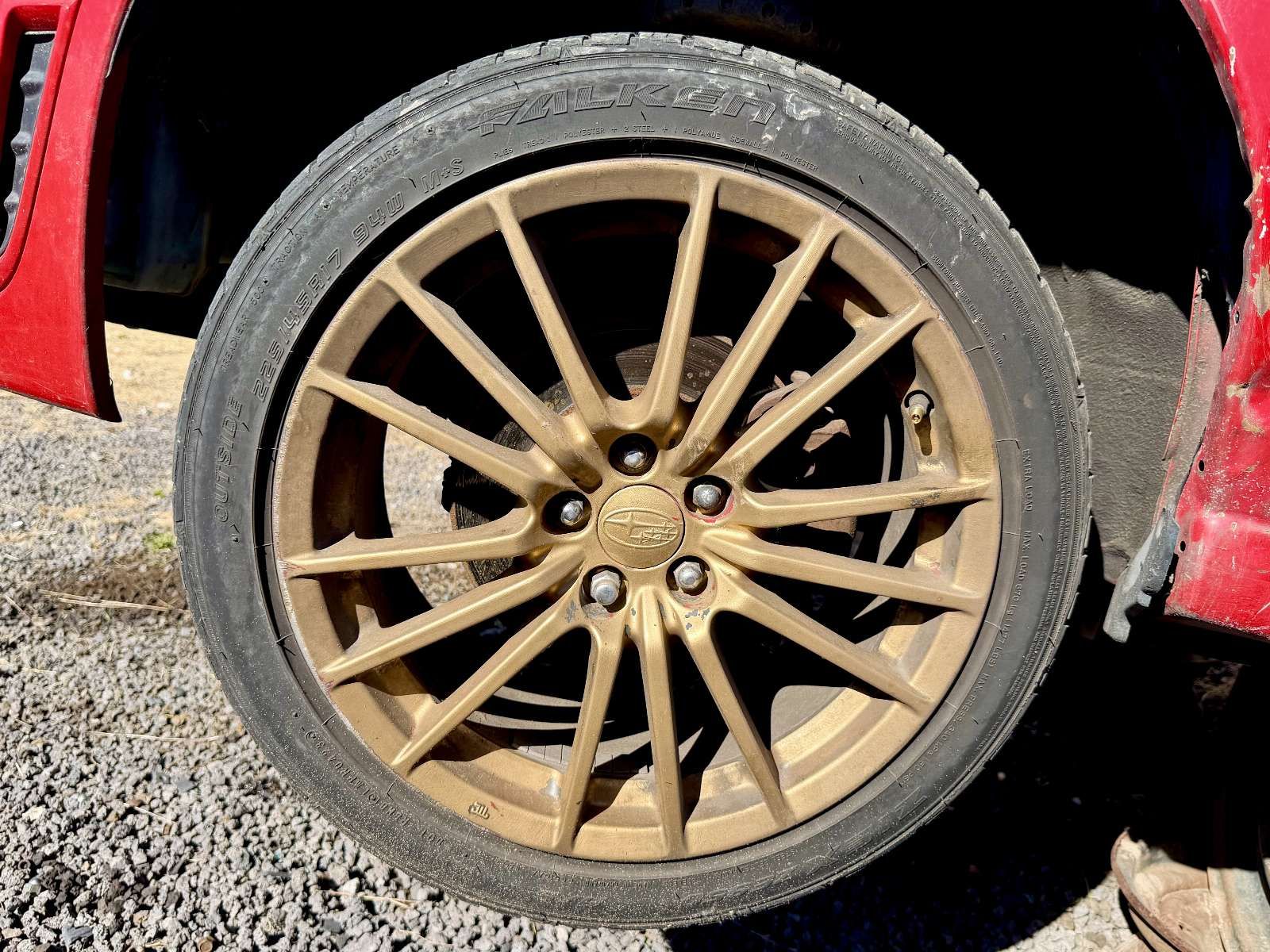 Main image 3