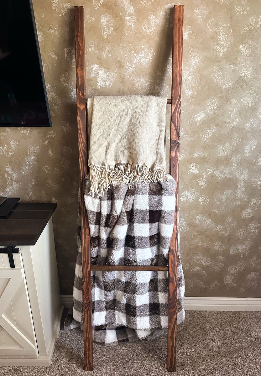 Handmade Blanket Ladders; Rustic Home Decor & Storage