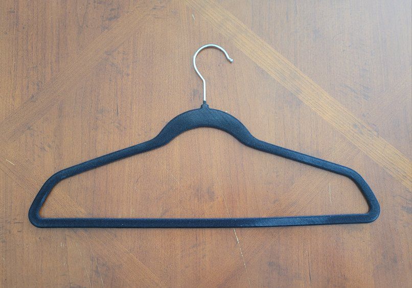 Pack of 25 New Non-Slip Hangers from Costco
