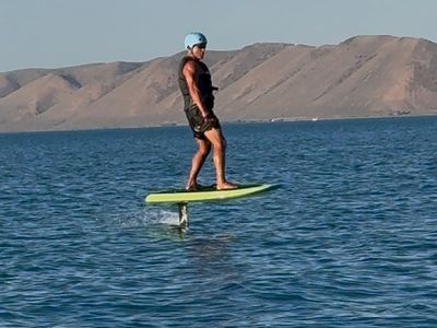 Lift 4 e Foil ( eFoil ) Ready to Ride! Fun on the water!