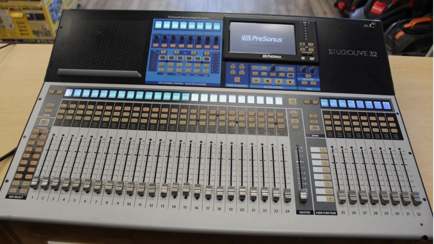 Presonus StudioLive 32 Mixer
