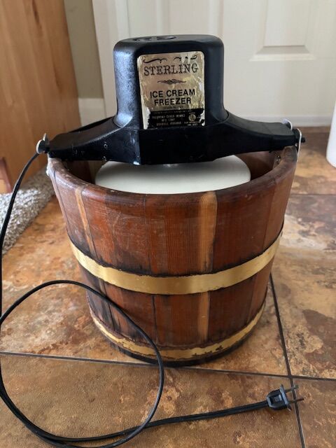 Sterling Electric Ice Cream Freezer