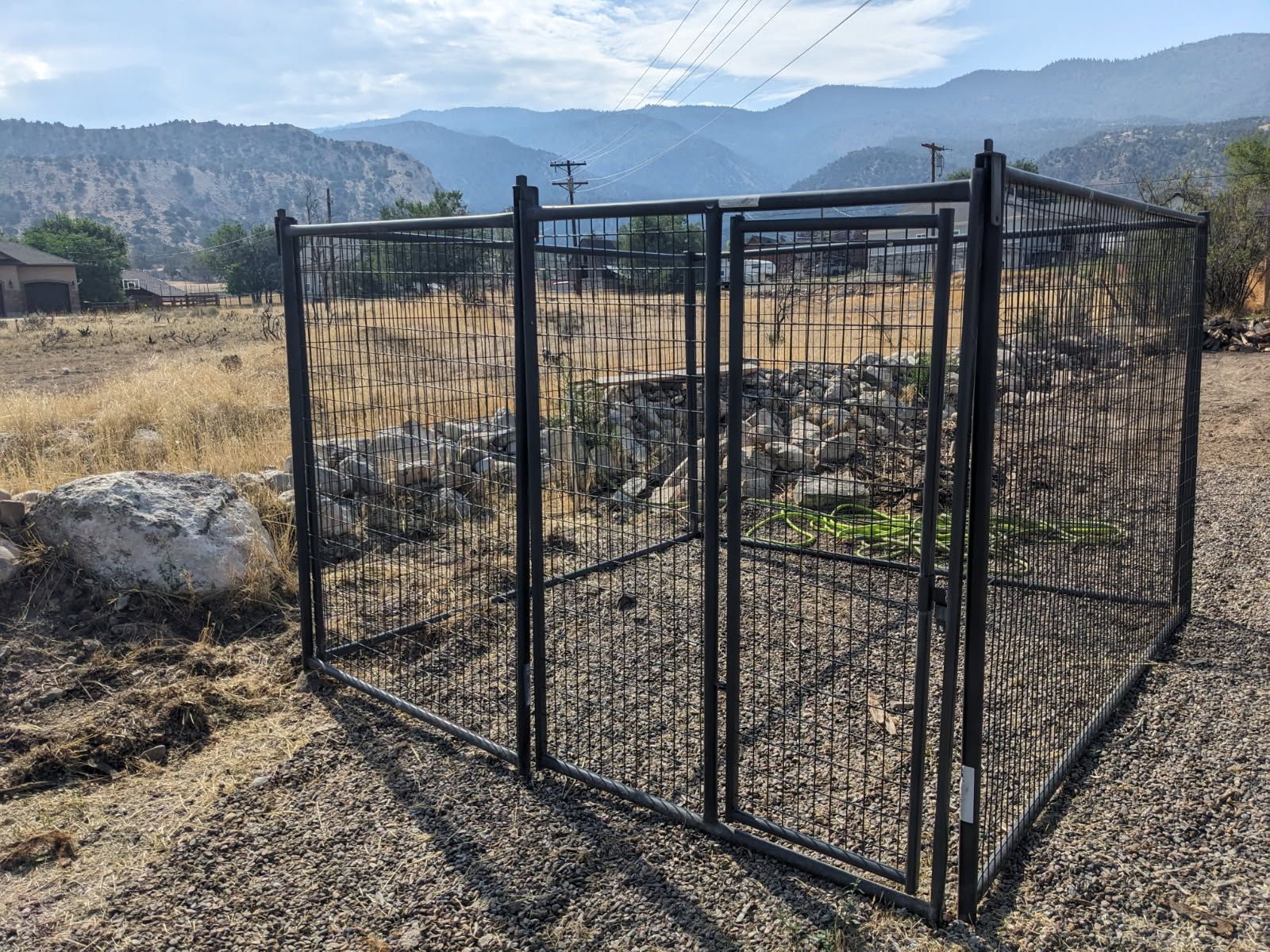 Powder River Dog Kennel - 10’ x 10’