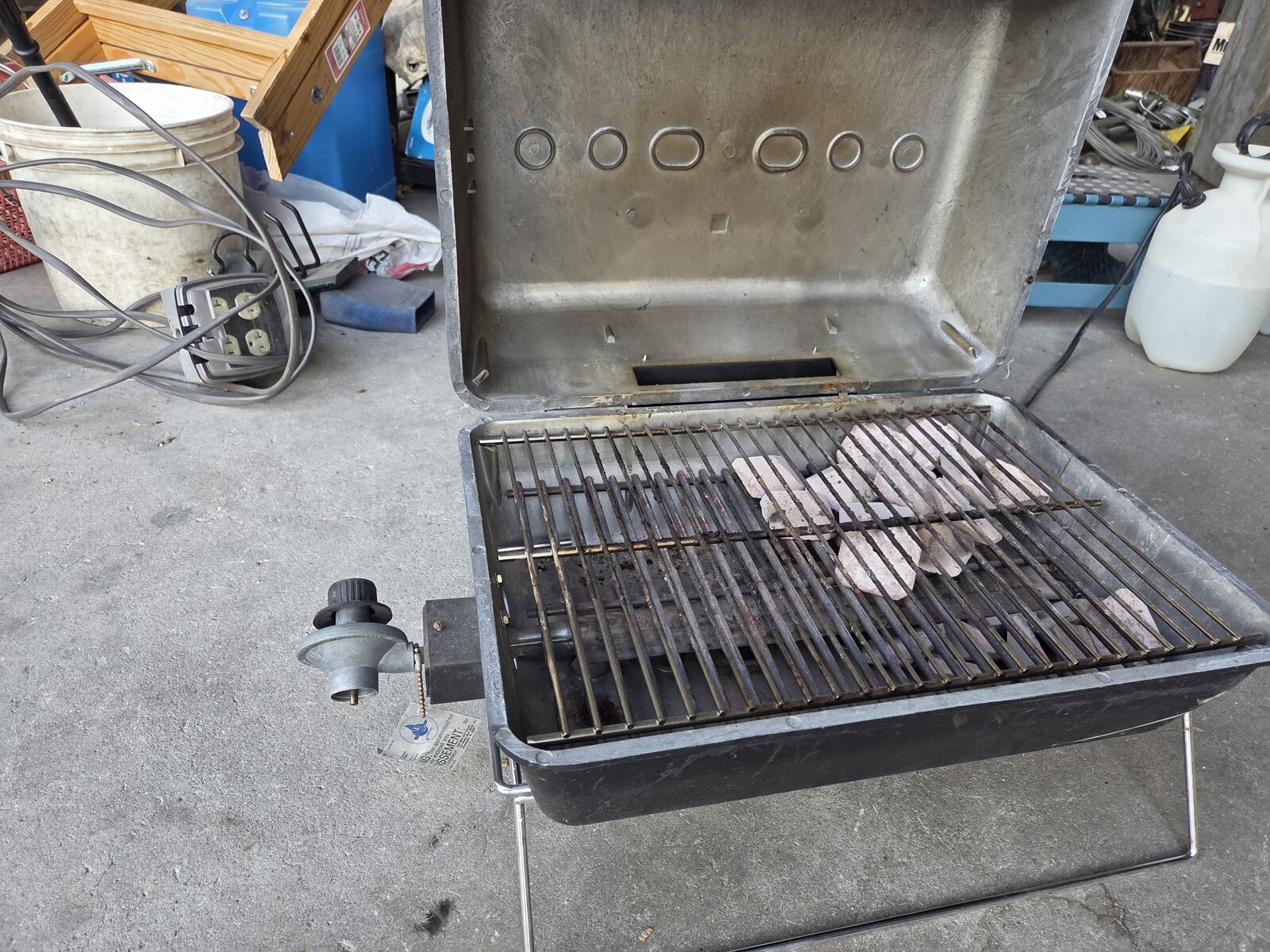 GRILL