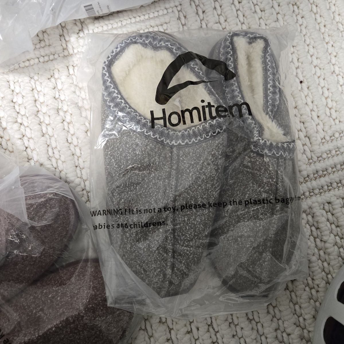 Homitem men and women slippers