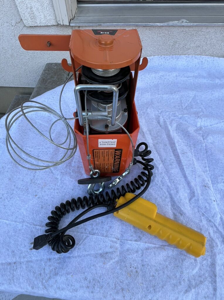 Gator Garage 220lb Winch