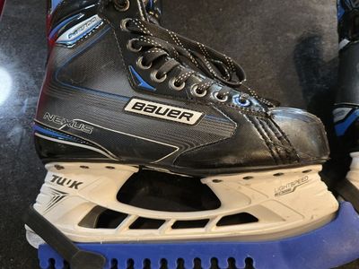 Bauer n2700 Skates M 8.5