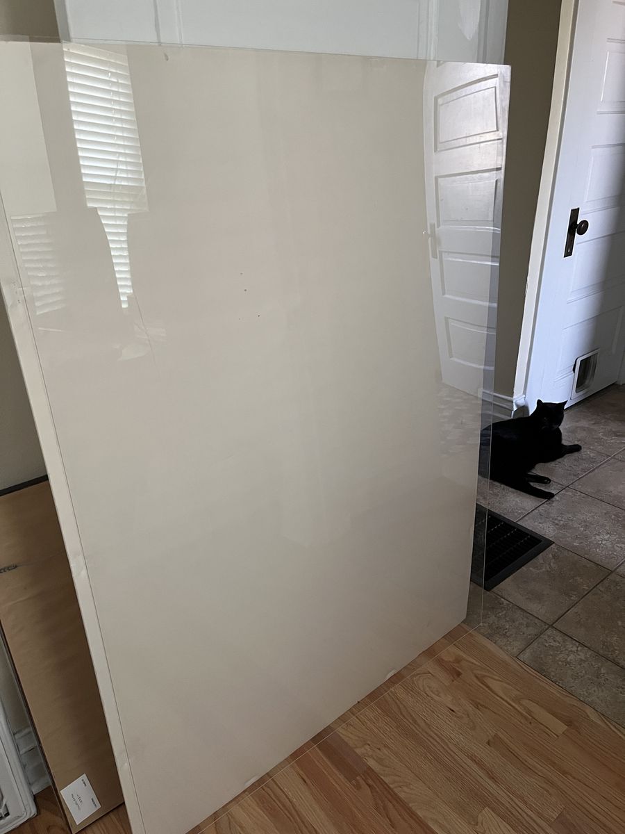 Plexiglass sheet