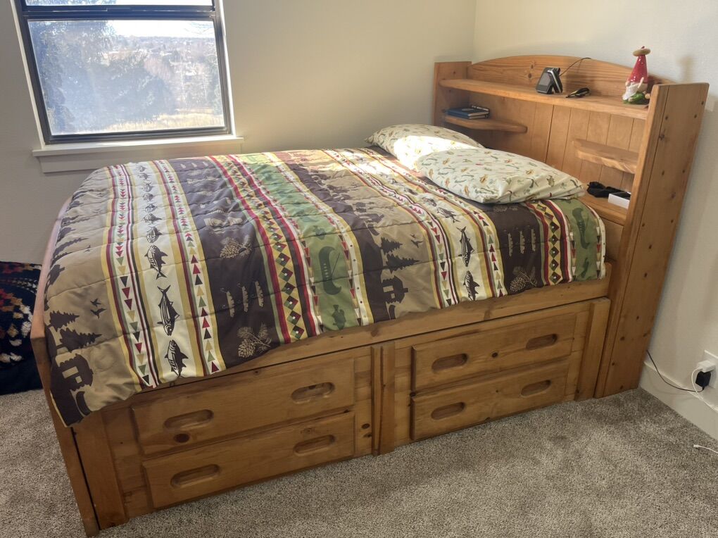 Captains Bed With Storage